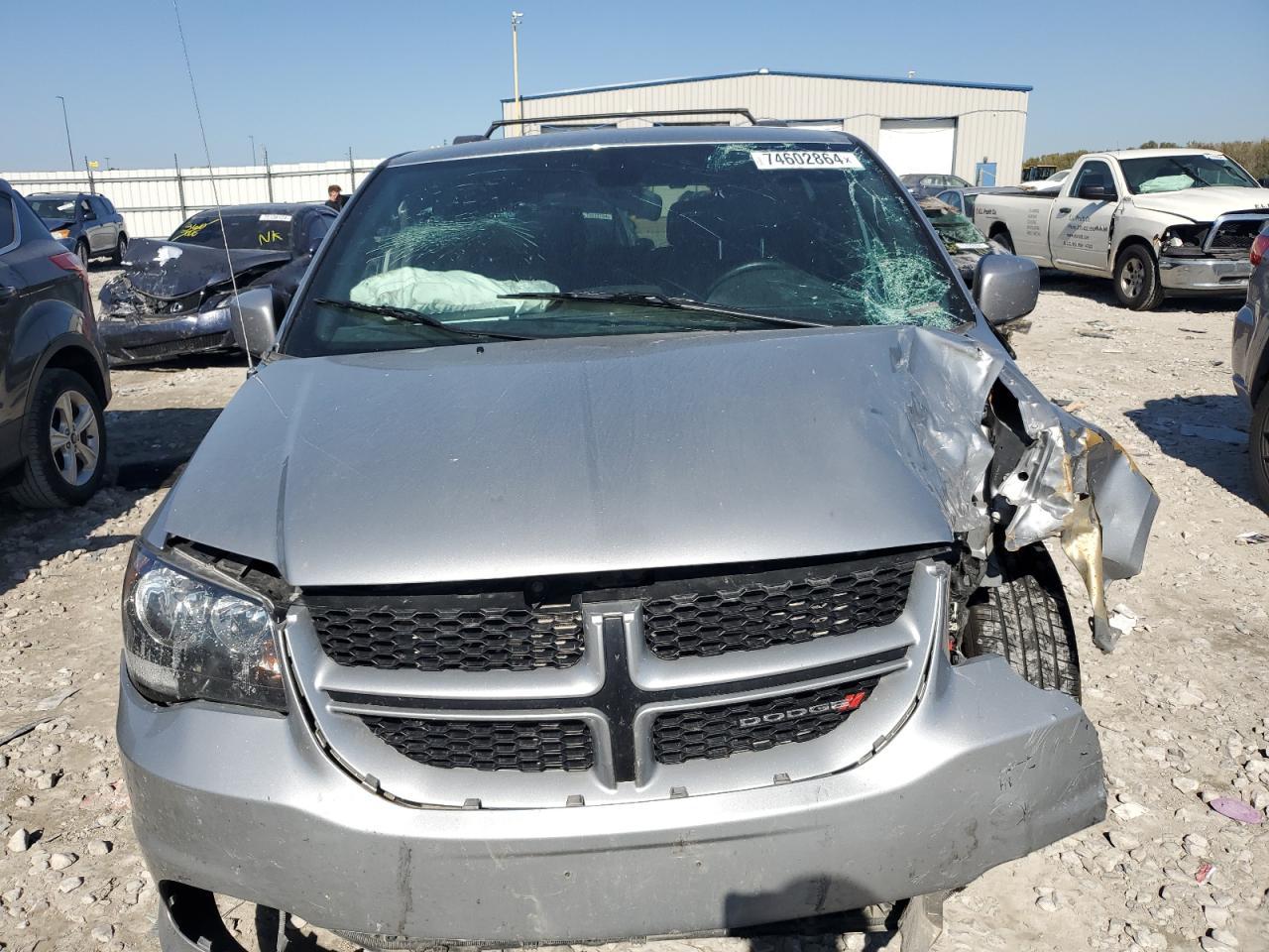 2018 Dodge Grand Caravan Gt - zdjęcie 5