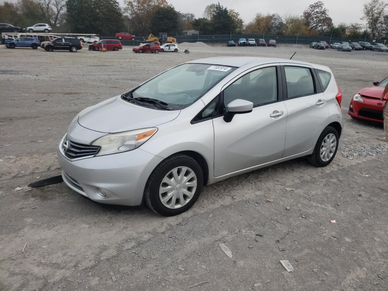 2015 Nissan Versa - zdjęcie główne