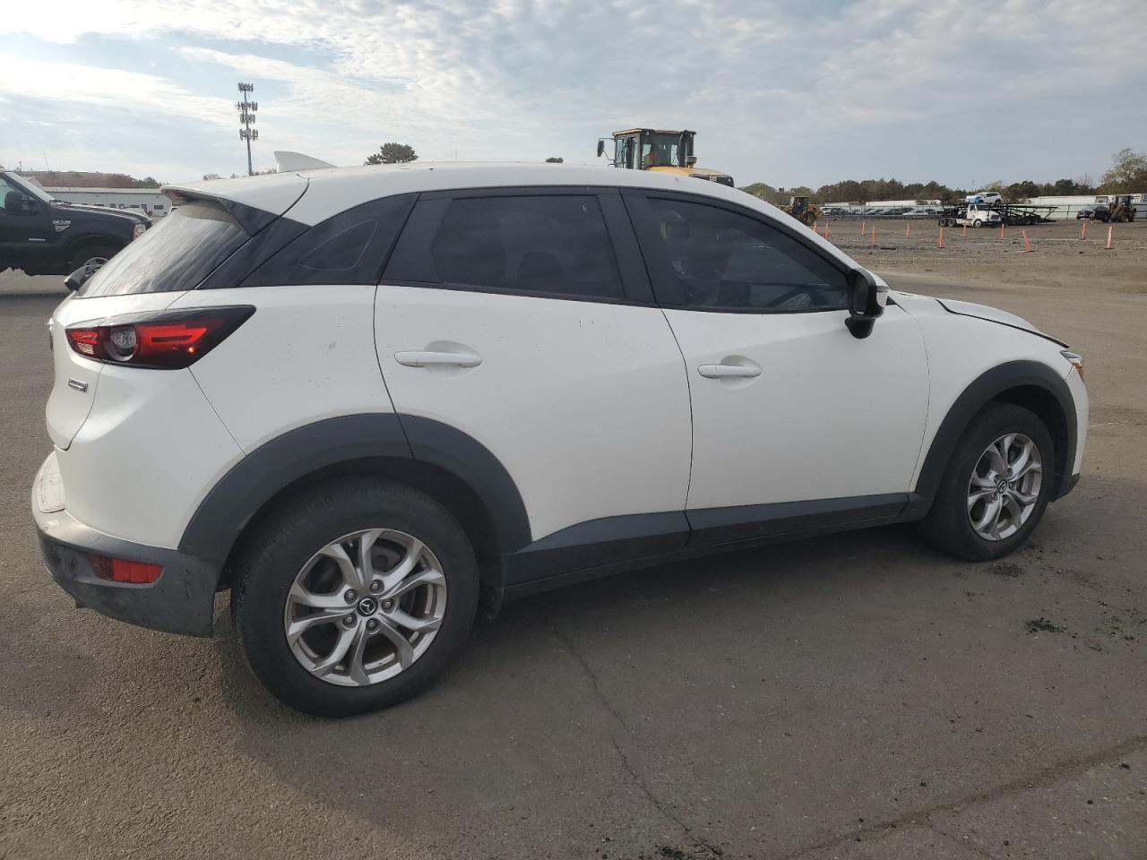 2019 Mazda Cx-3 Sport - zdjęcie 3