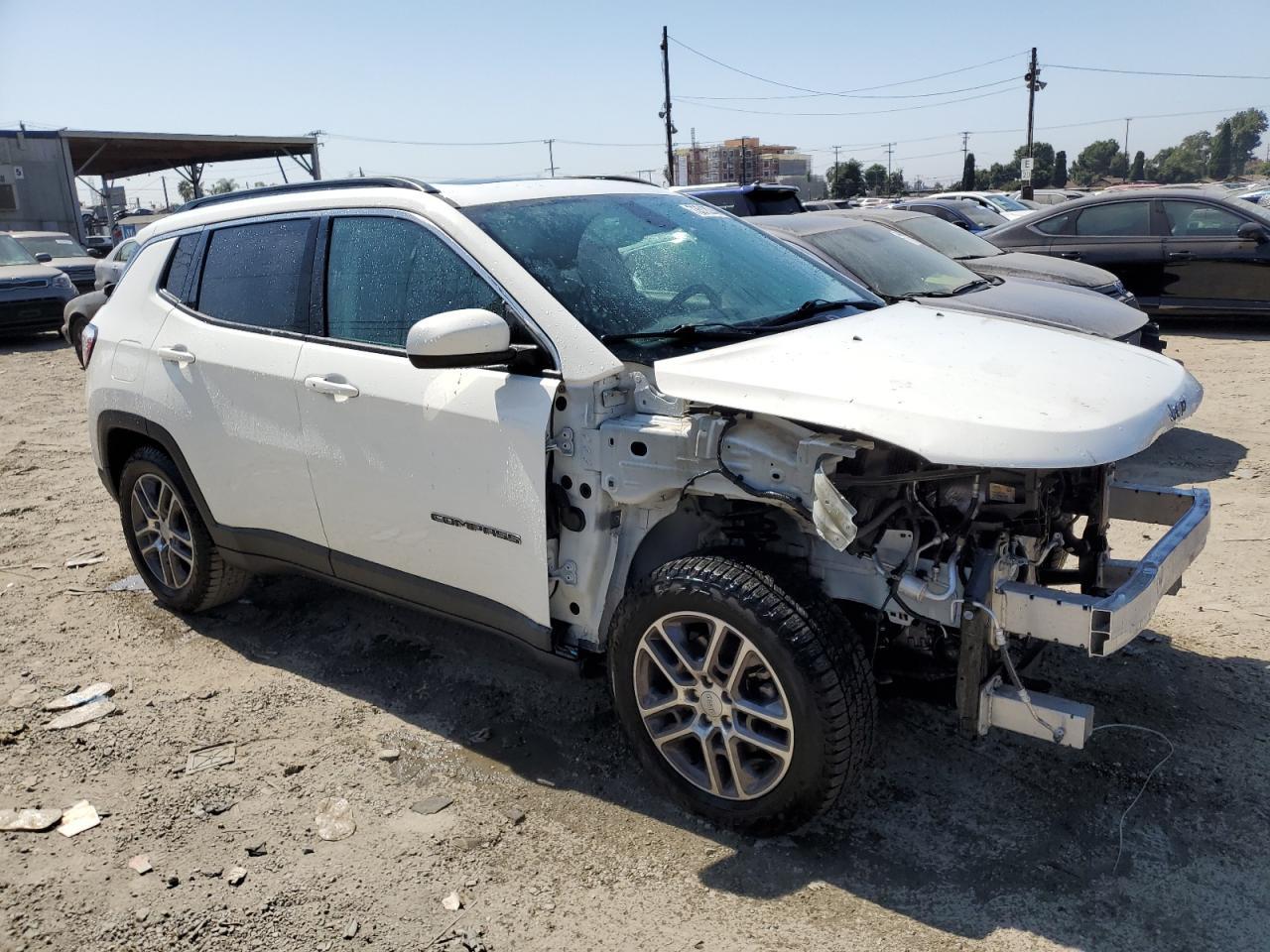 2020 Jeep Compass Latitude - zdjęcie 4