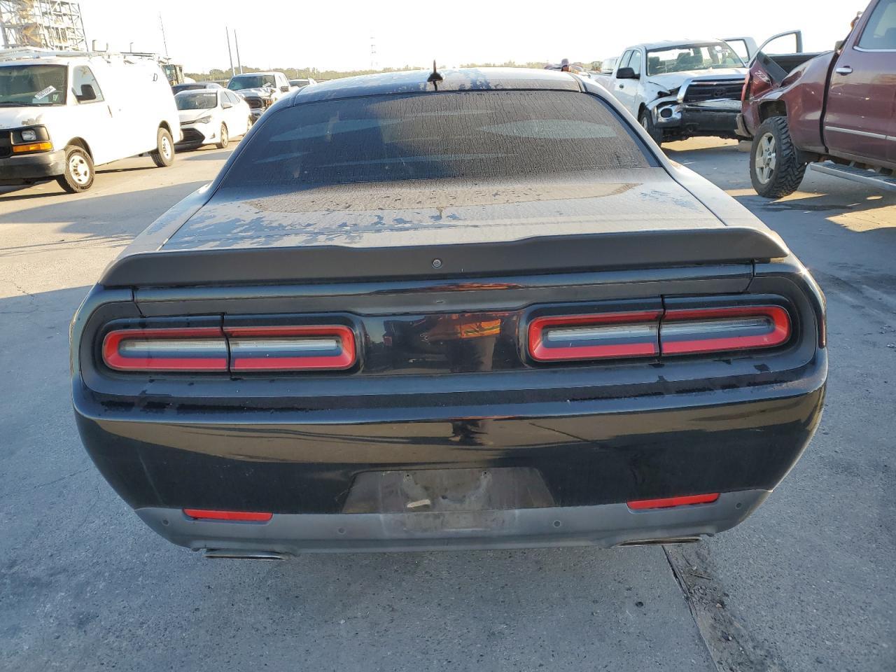 2016 Dodge Challenger R/T Scat Pack - zdjęcie 12