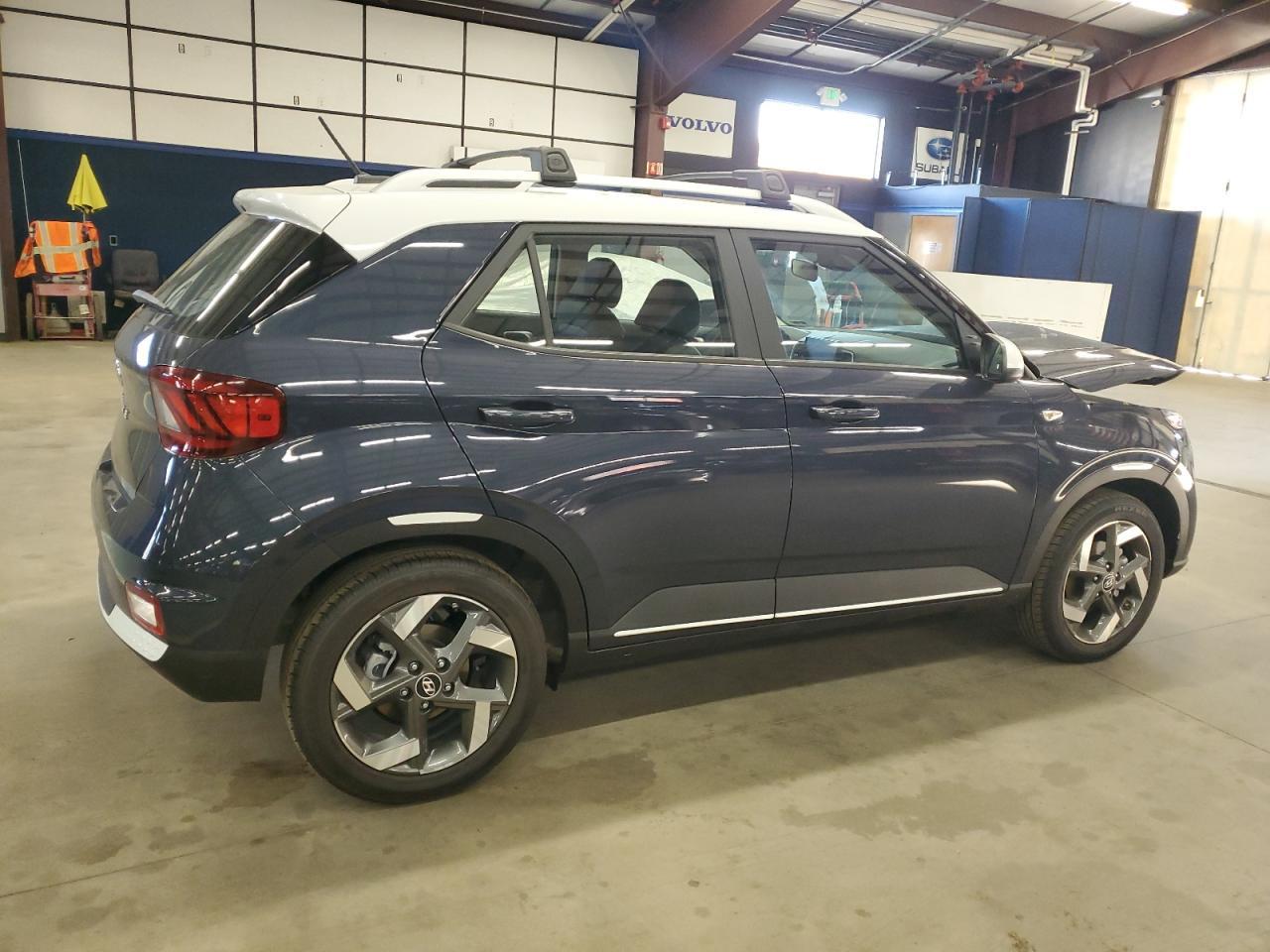 2024 Hyundai Venue Sel - zdjęcie 3