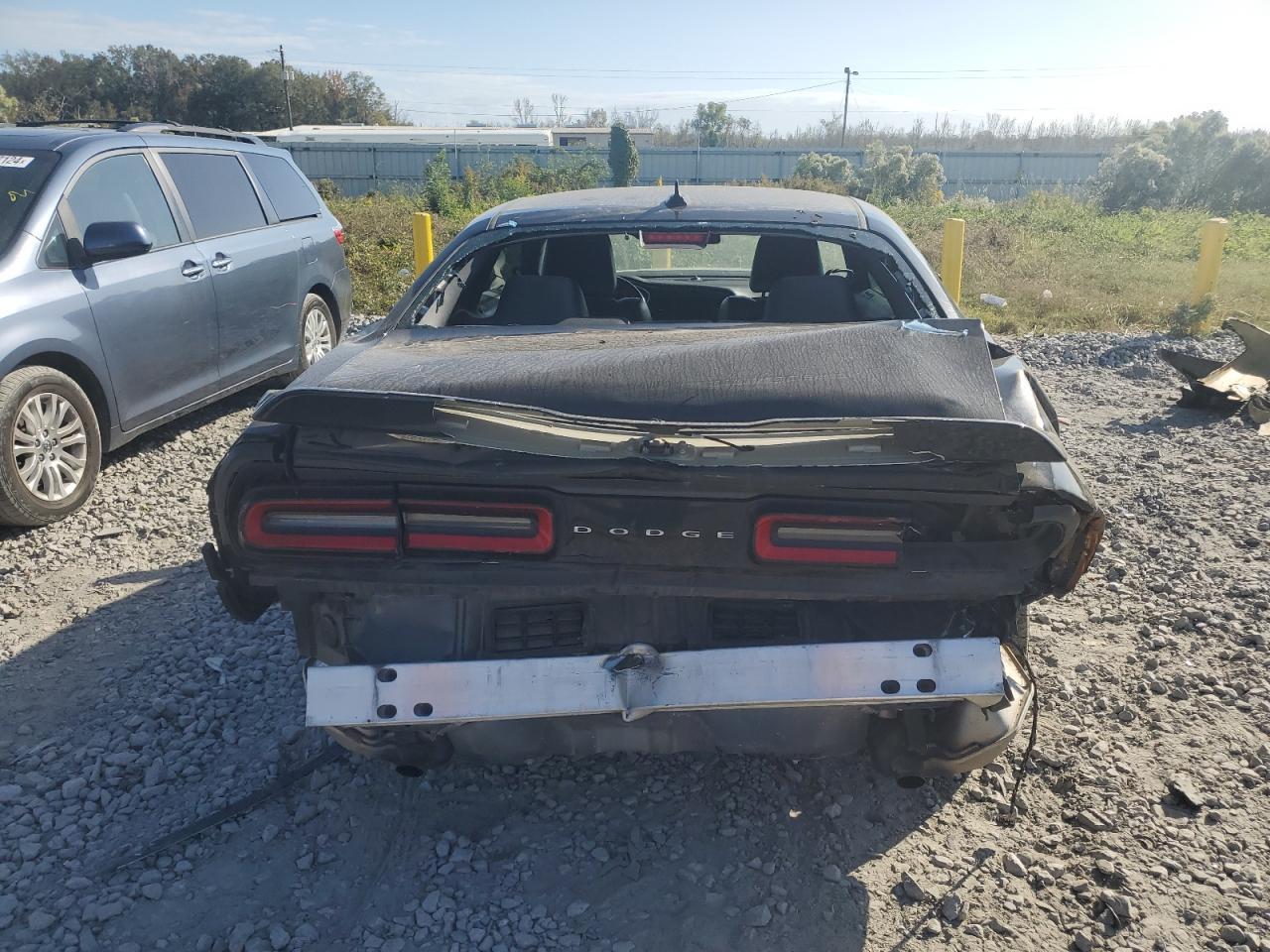 2016 Dodge Challenger Sxt - zdjęcie 6
