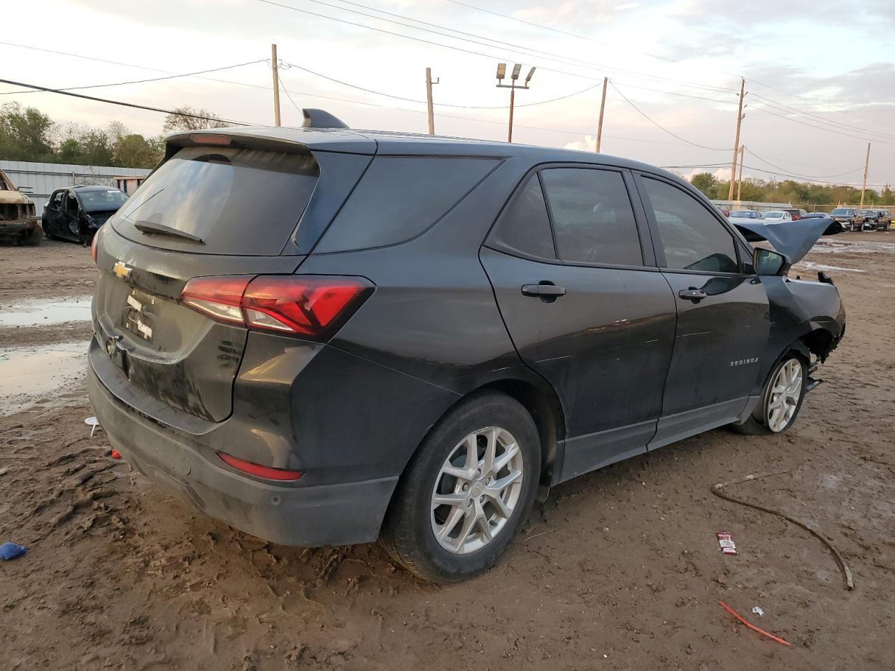 2024 Chevrolet Equinox Ls - zdjęcie 3