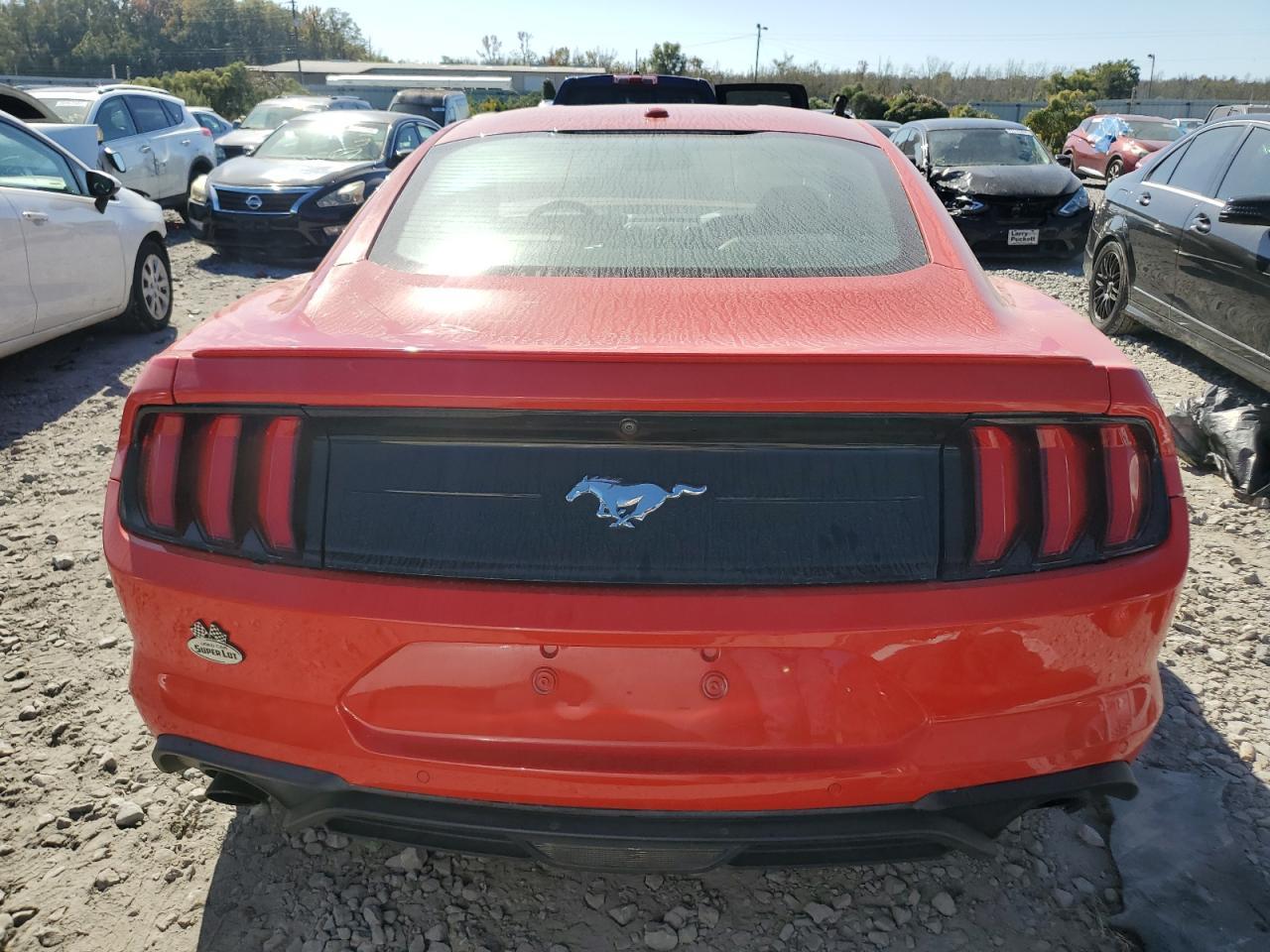 2020 Ford Mustang - zdjęcie 6