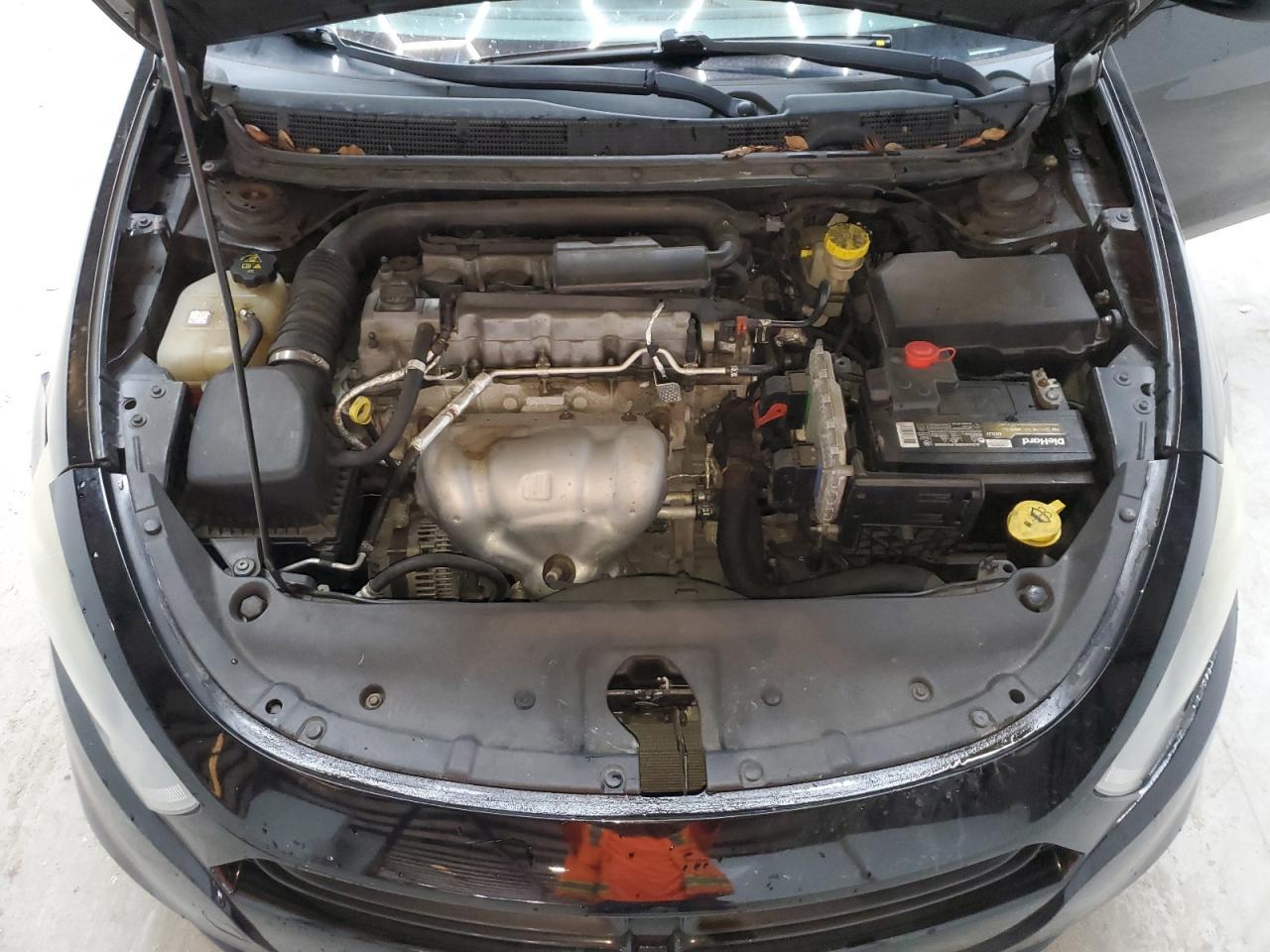 2016 Dodge Dart Sxt - zdjęcie 11