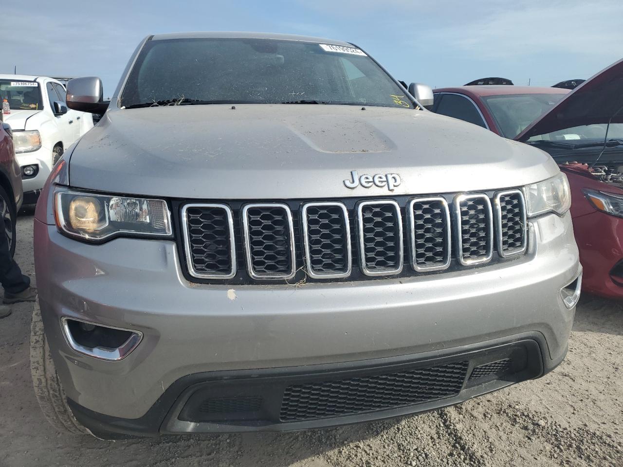 2017 Jeep Grand Cherokee Laredo - zdjęcie 5