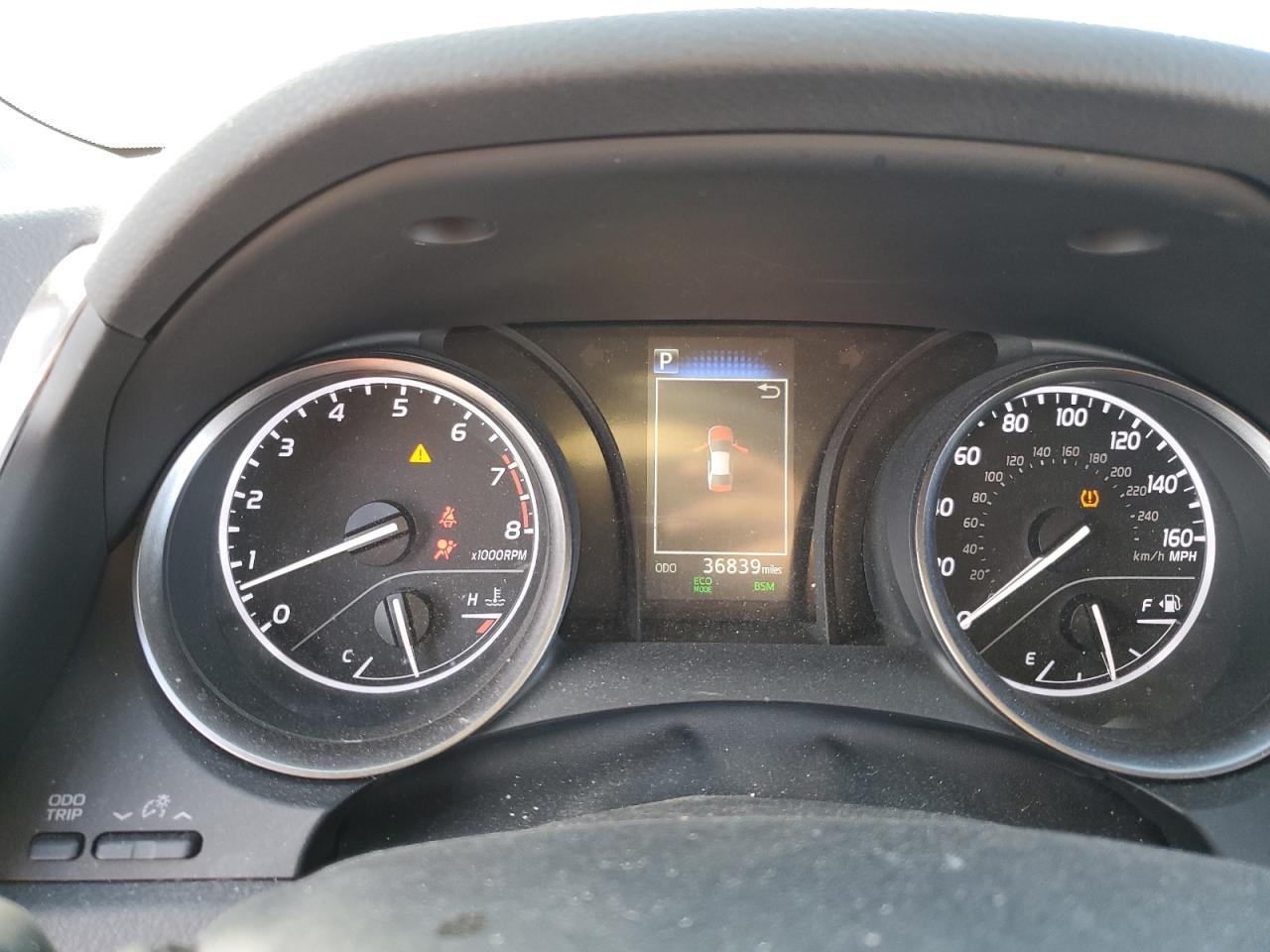 2023 Toyota Camry - zdjęcie 9