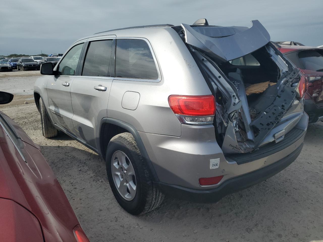 2017 Jeep Grand Cherokee Laredo - zdjęcie 2