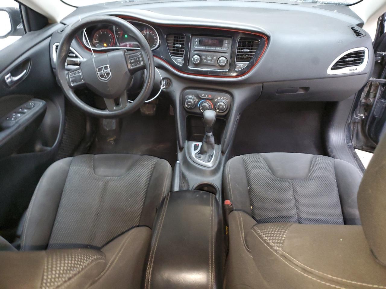 2016 Dodge Dart Sxt - zdjęcie 8