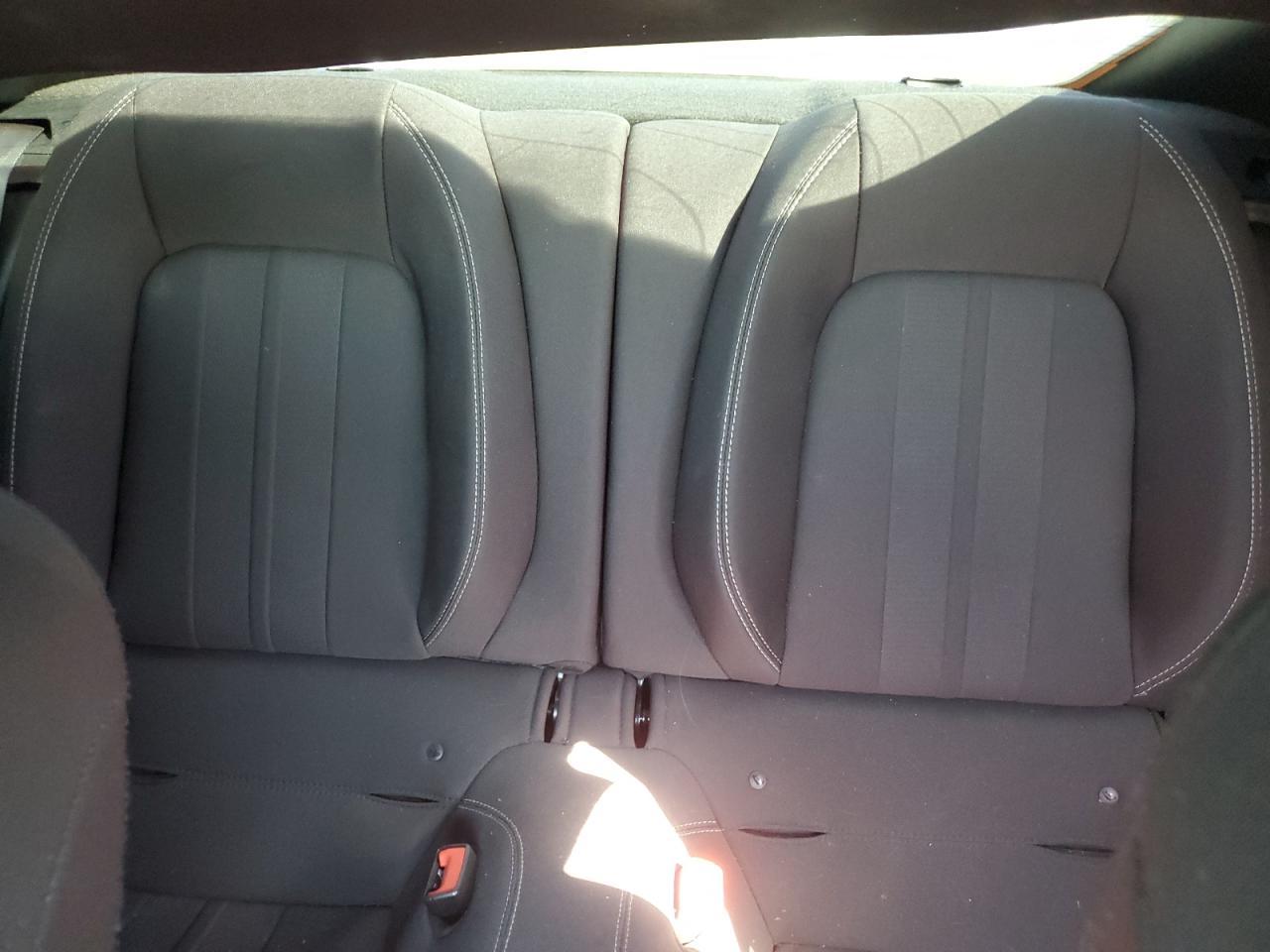 2020 Ford Mustang - zdjęcie 10