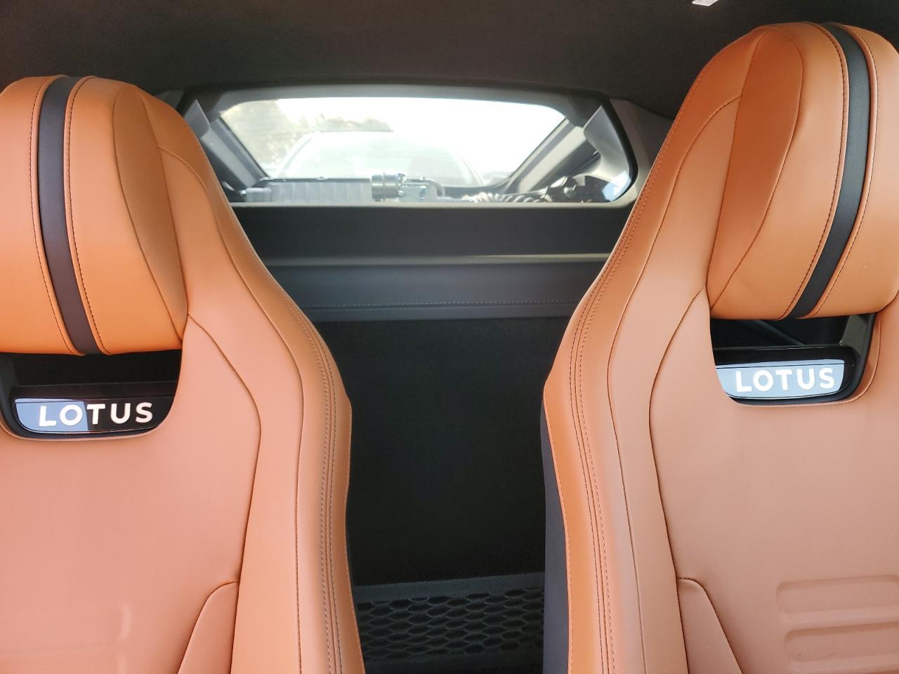 2024 Lotus Emira First Edition - zdjęcie 10