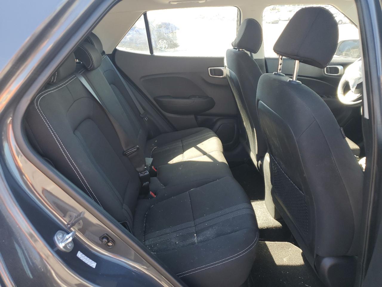 2023 Hyundai Venue Sel - zdjęcie 12