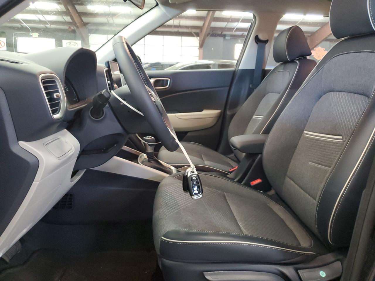 2024 Hyundai Venue Sel - zdjęcie 7