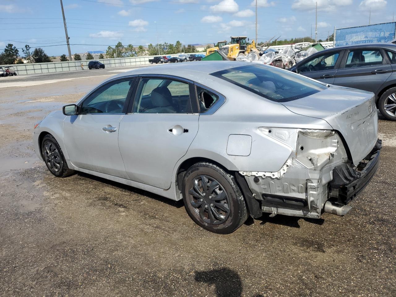 2014 Nissan Altima 2.5 S - zdjęcie 2