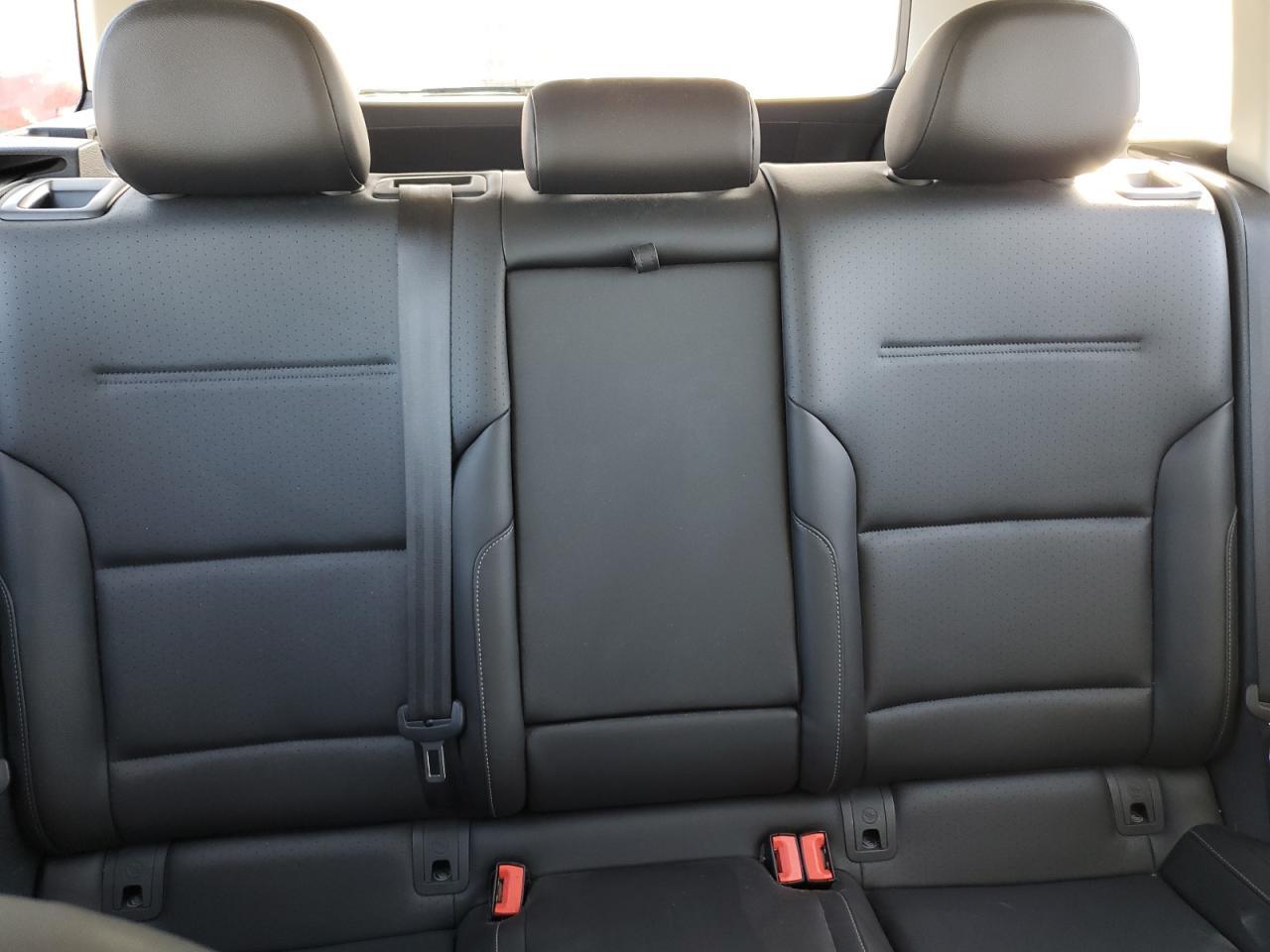 2016 Volkswagen Golf Sportwagen S - zdjęcie 10