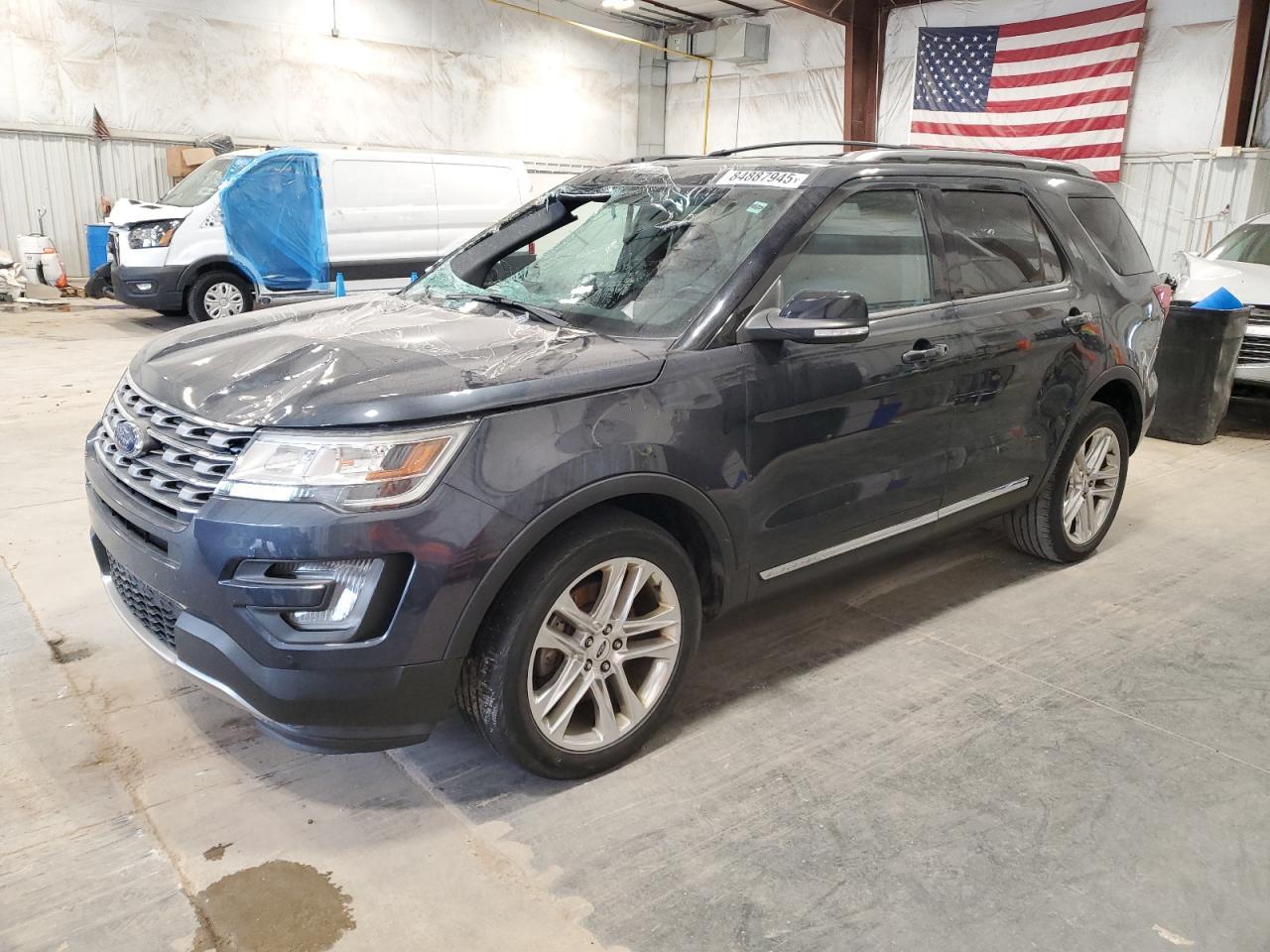 2017 Ford Explorer - zdjęcie główne
