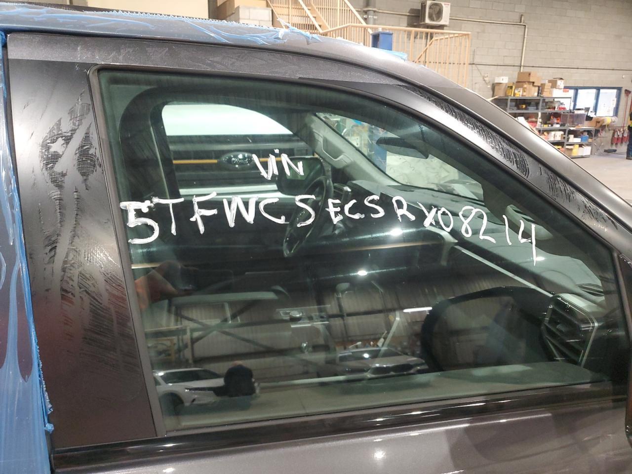 2024 Toyota Tundra Crewmax Platinum - zdjęcie 12