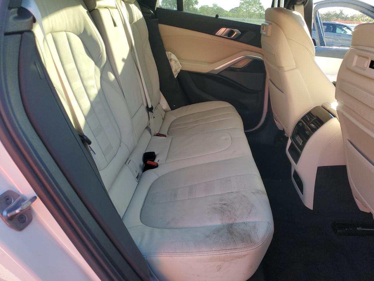 2021 BMW X6 Sdrive 40I - zdjęcie 11