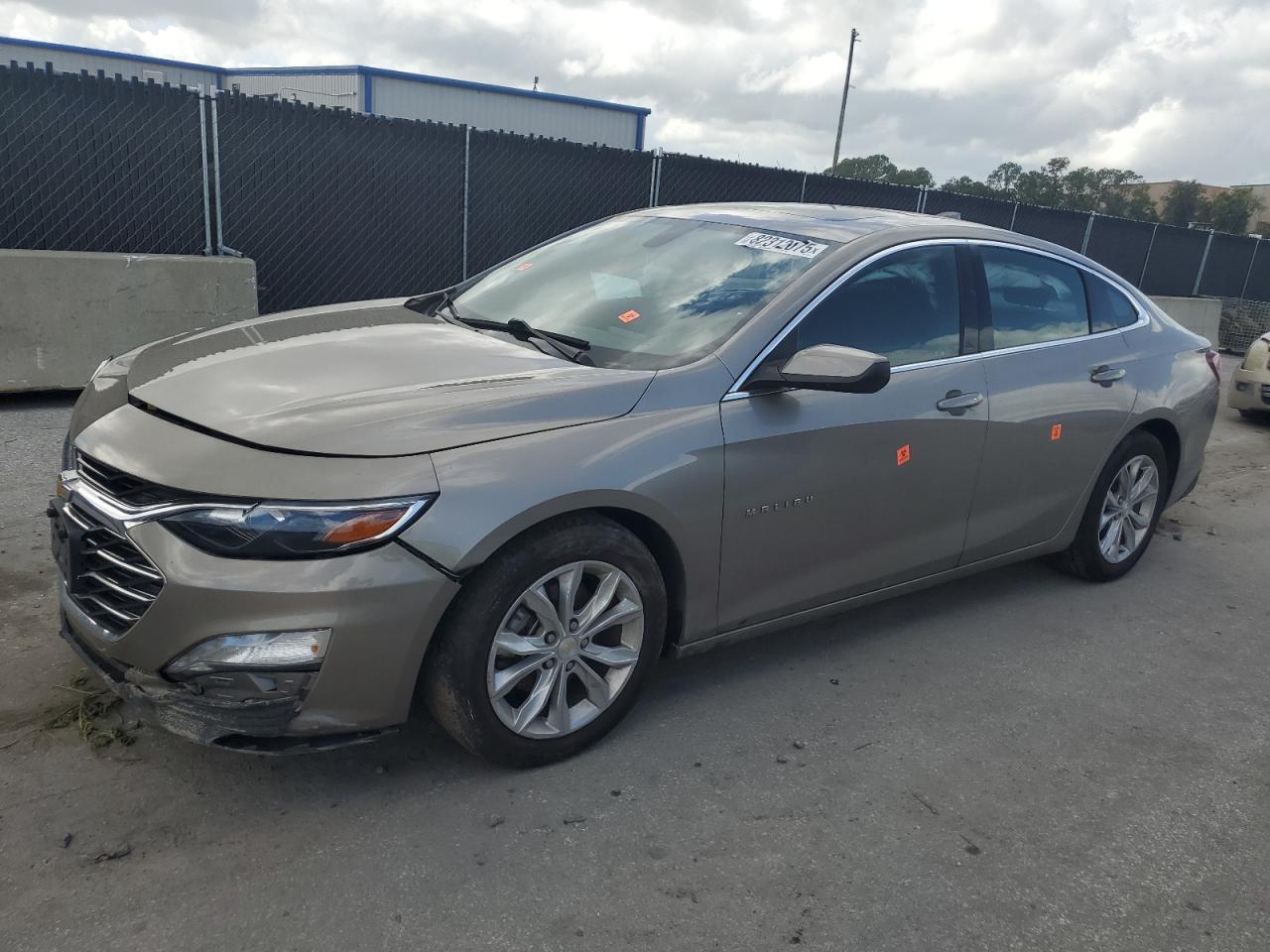 2022 Chevrolet Malibu Lt - zdjęcie główne
