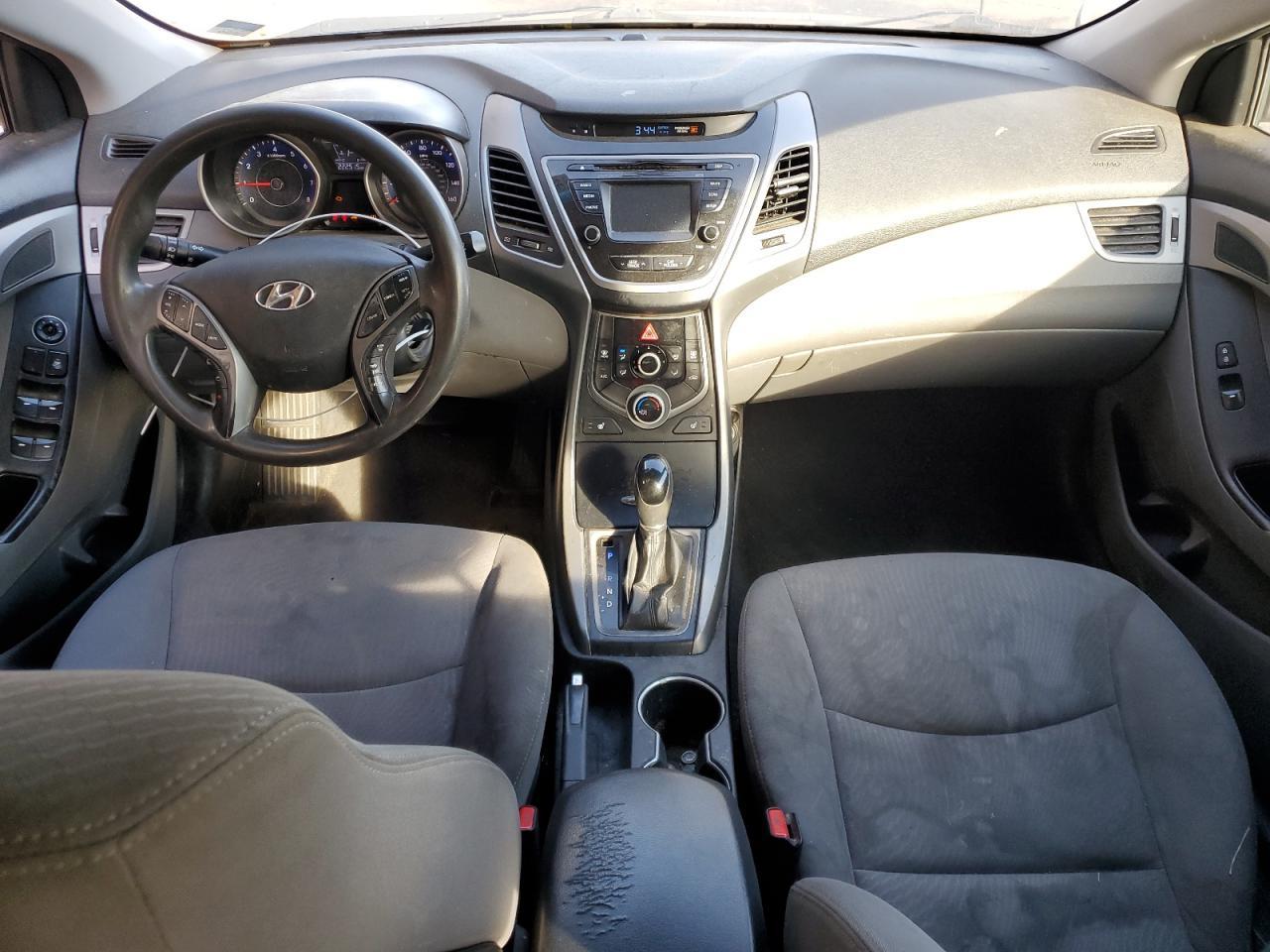 2014 Hyundai Elantra Se - zdjęcie 8