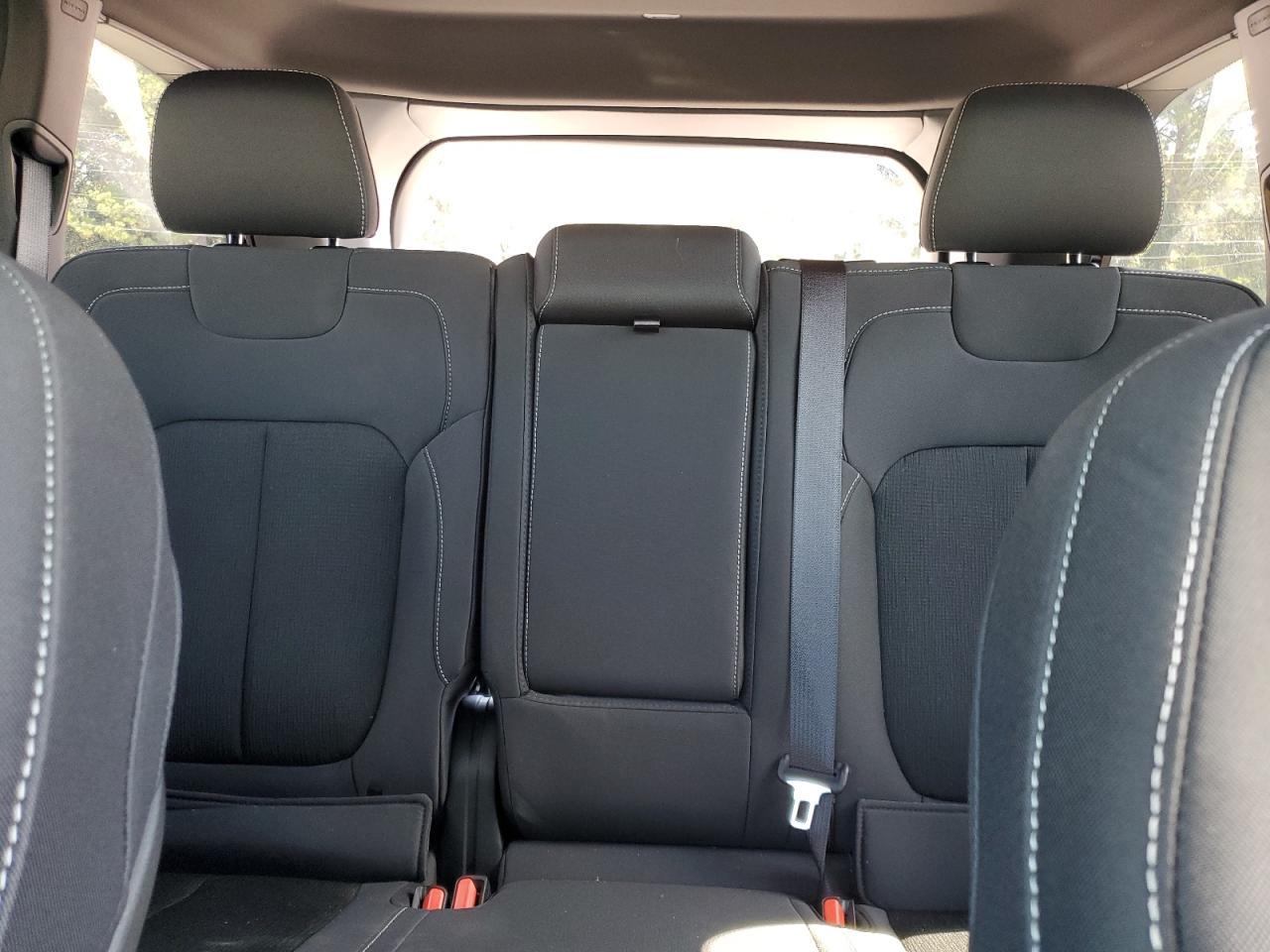 2025 Jeep Grand Cherokee Laredo - zdjęcie 10