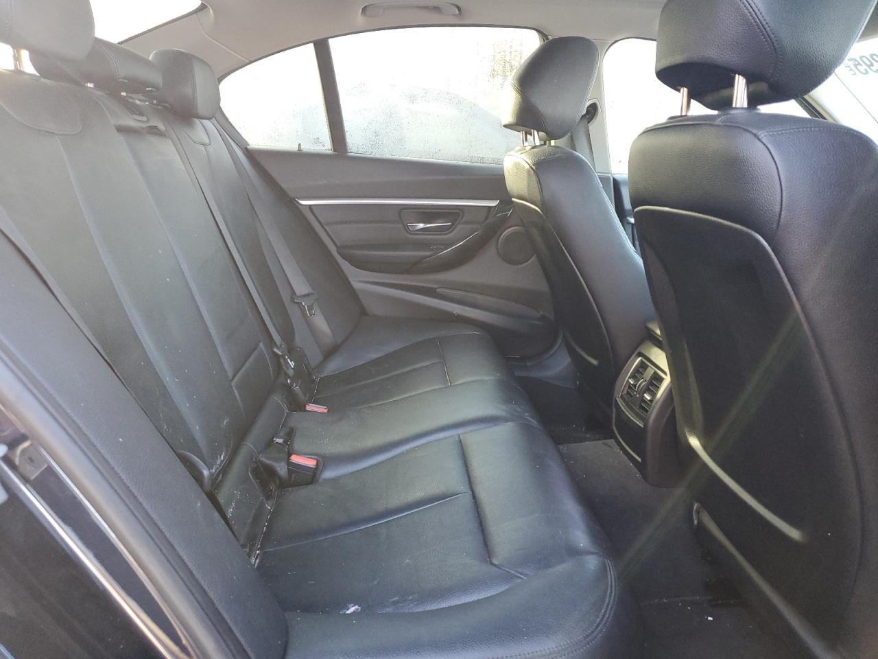 2017 BMW 320 Xi - zdjęcie 10