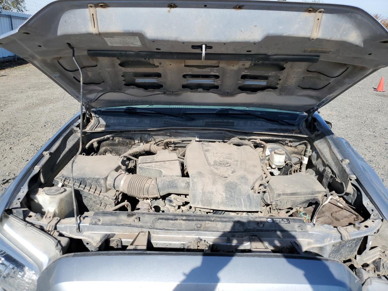 2019 Toyota Tacoma - zdjęcie 11