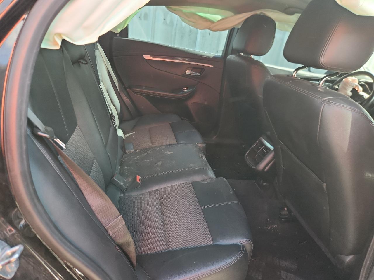 2020 Chevrolet Impala Lt - zdjęcie 10