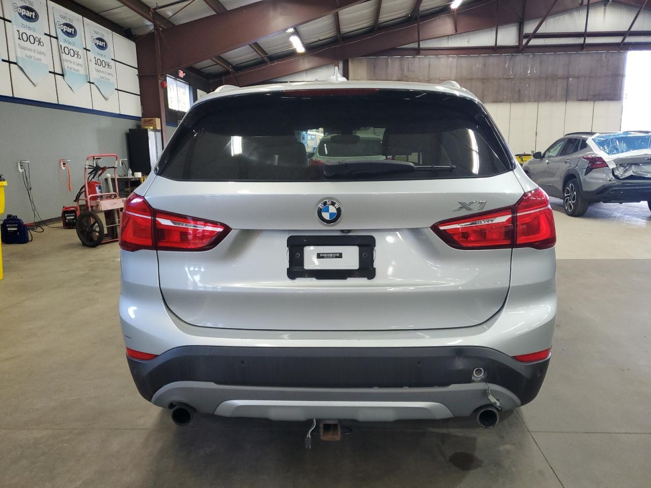 2017 BMW X1 xDrive28I - zdjęcie 6