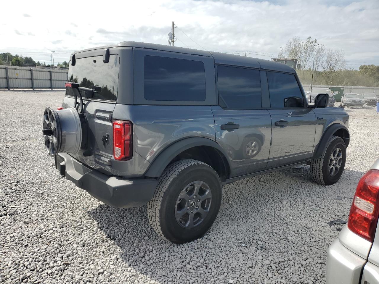 2024 Ford Bronco Big Bend - zdjęcie 3