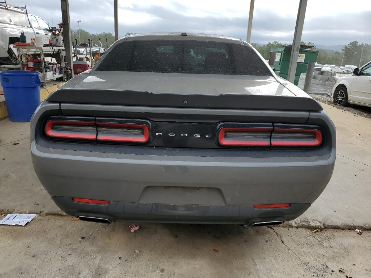2018 Dodge Challenger Sxt - zdjęcie 6