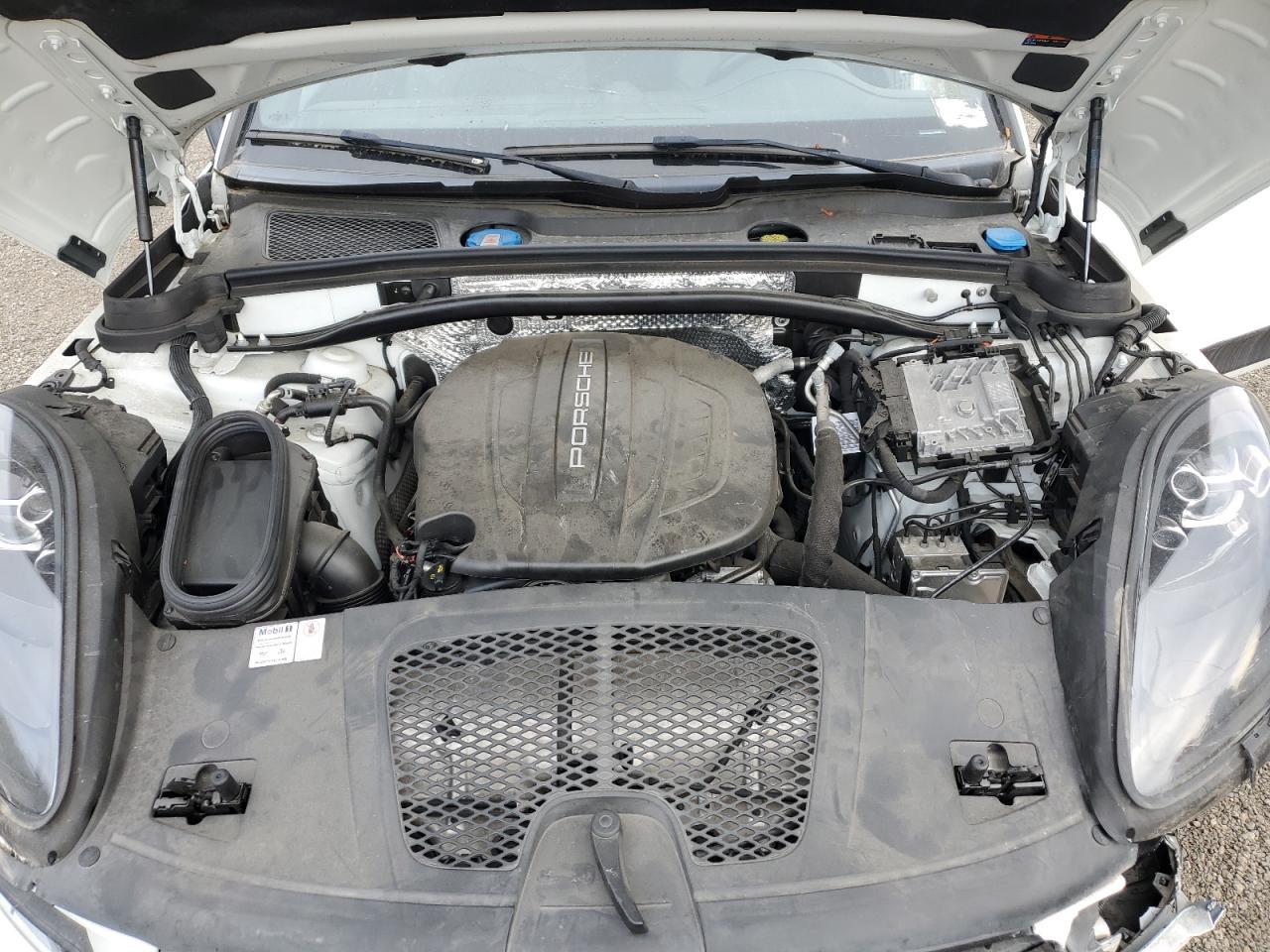 2021 Porsche Macan - zdjęcie 12