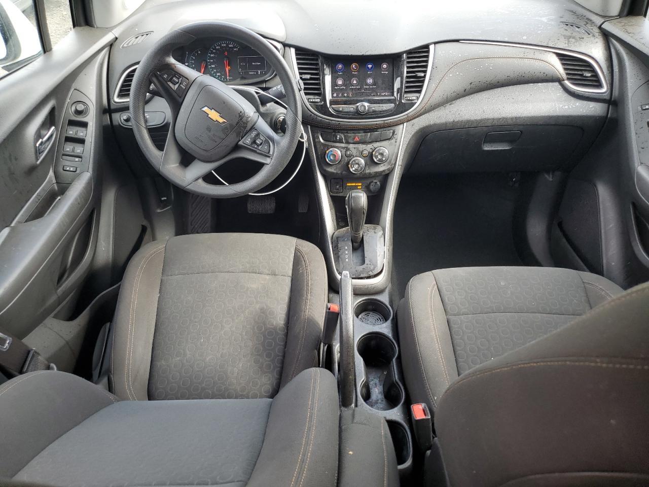 2020 Chevrolet Trax Ls - zdjęcie 8