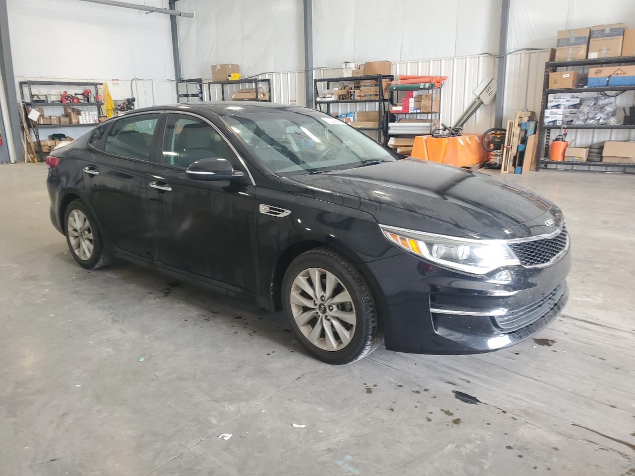 2017 Kia Optima - zdjęcie 4