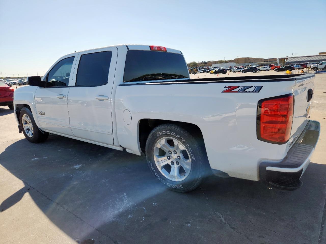 2018 Chevrolet Silverado K1500 Lt - zdjęcie 2