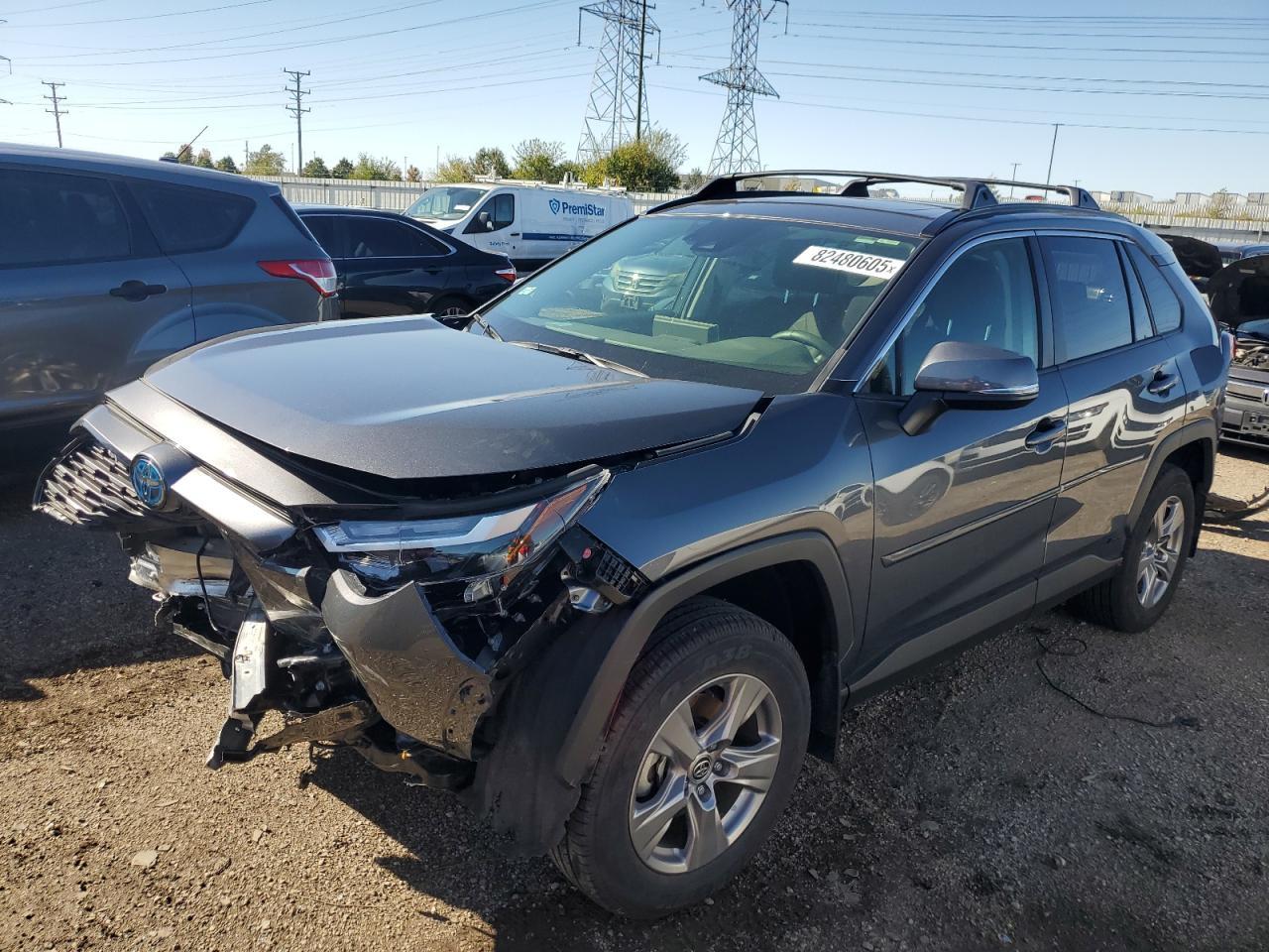 2024 Toyota Rav4 Xle - zdjęcie główne