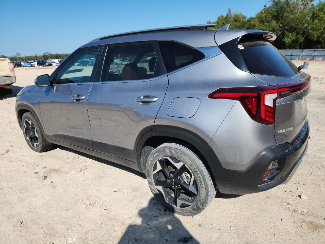 2024 Kia Seltos - zdjęcie 2