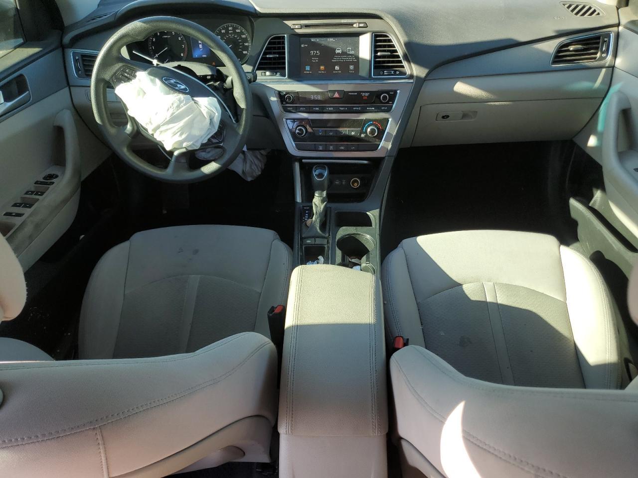2017 Hyundai Sonata - zdjęcie 8