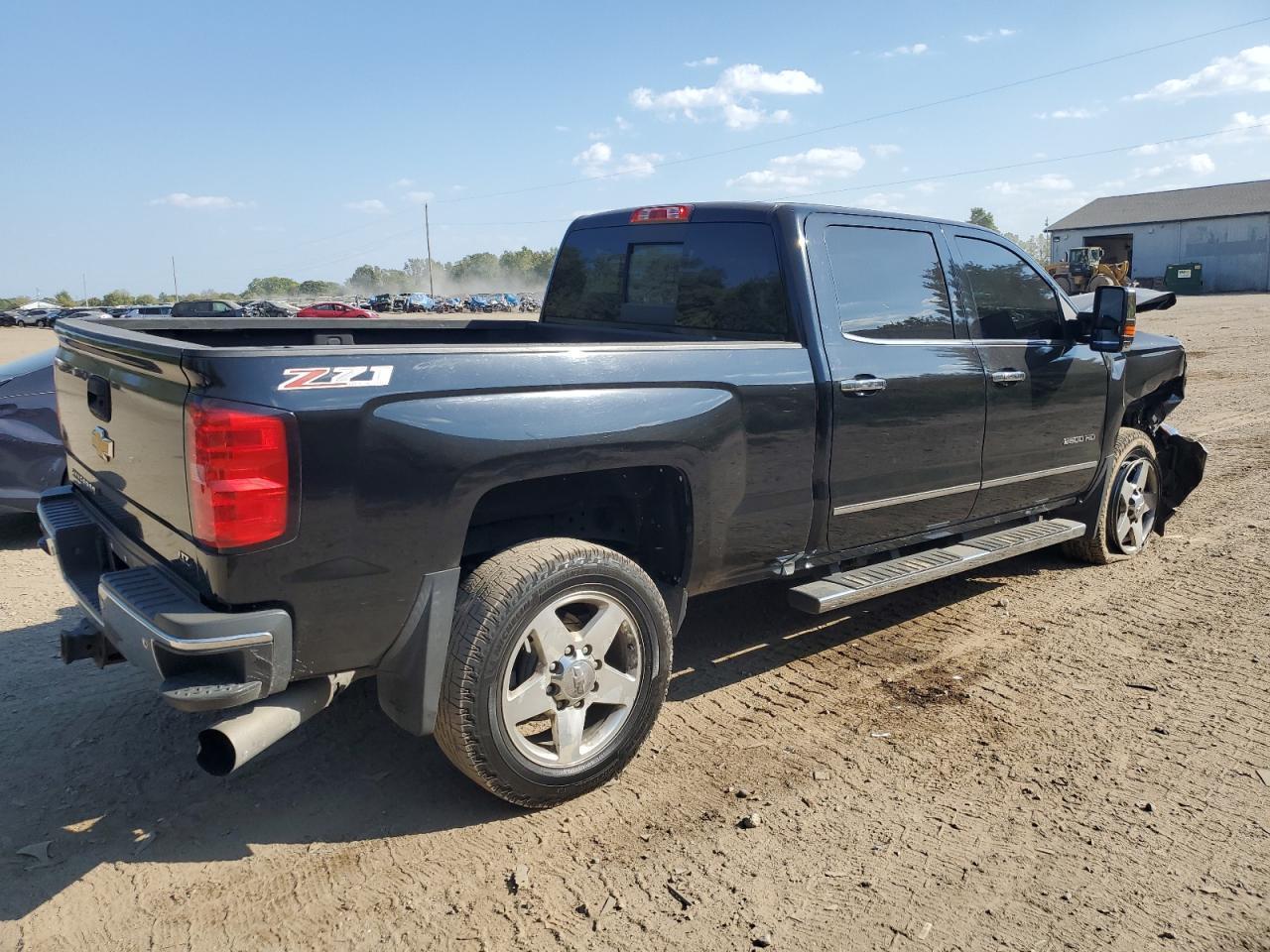 2015 Chevrolet Silverado K2500 Heavy Duty Ltz - zdjęcie 3