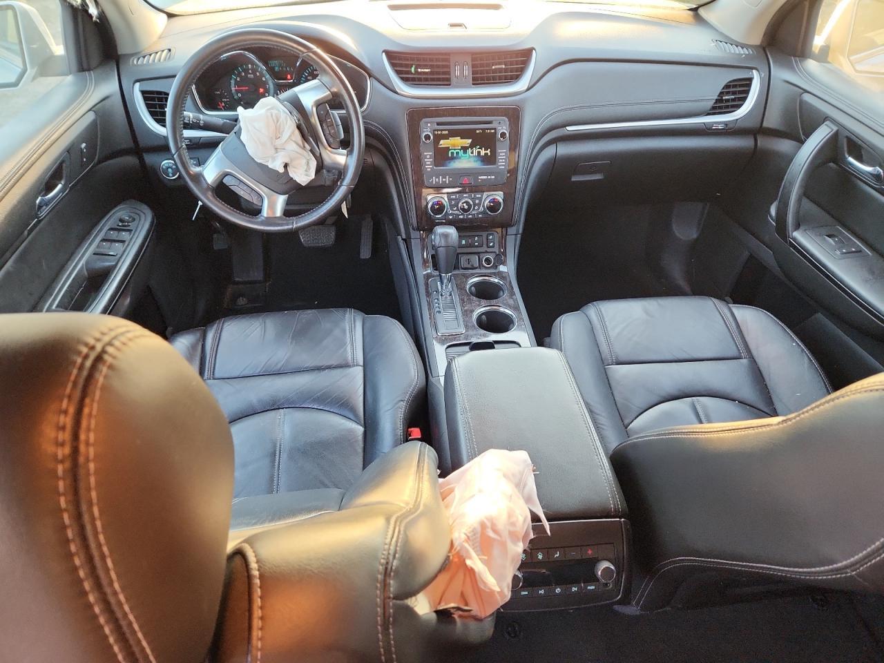 2015 Chevrolet Traverse Lt - zdjęcie 8