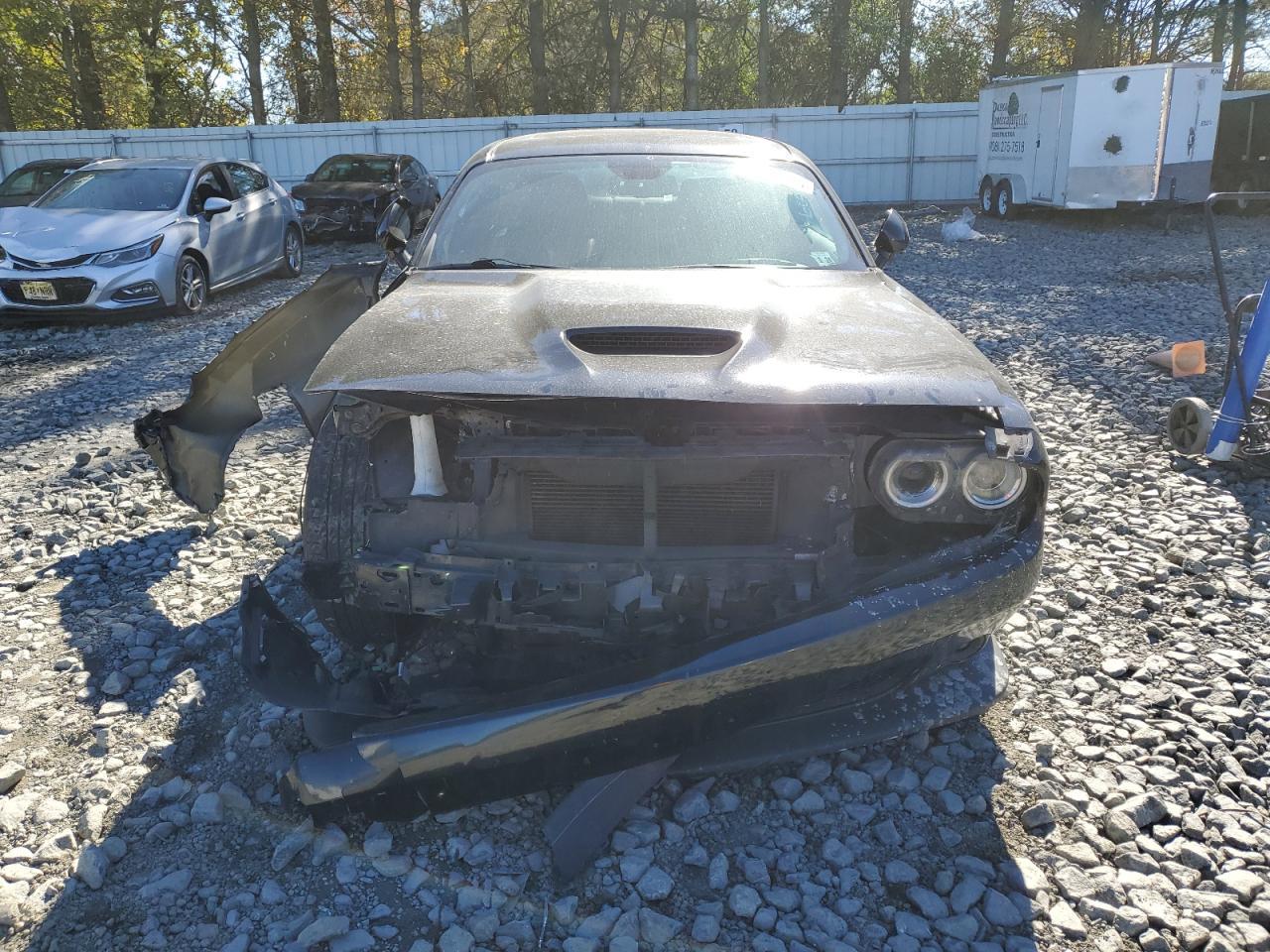 2019 Dodge Challenger - zdjęcie 5