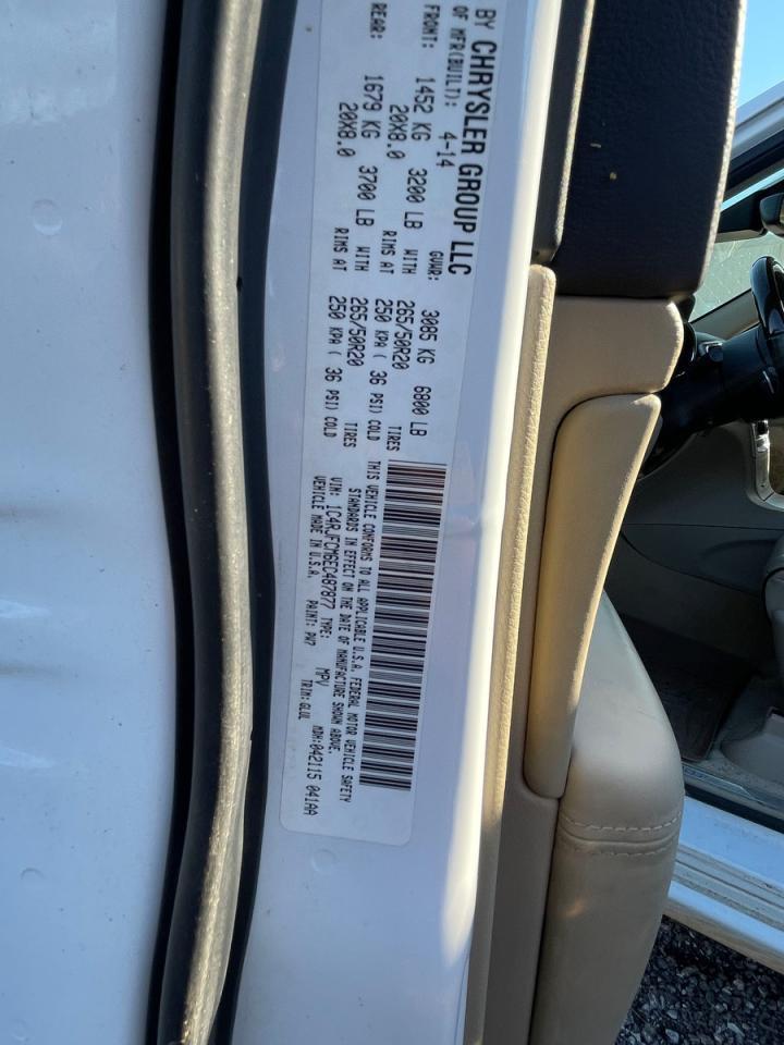 2014 Jeep Grand Cherokee Overland - zdjęcie 10