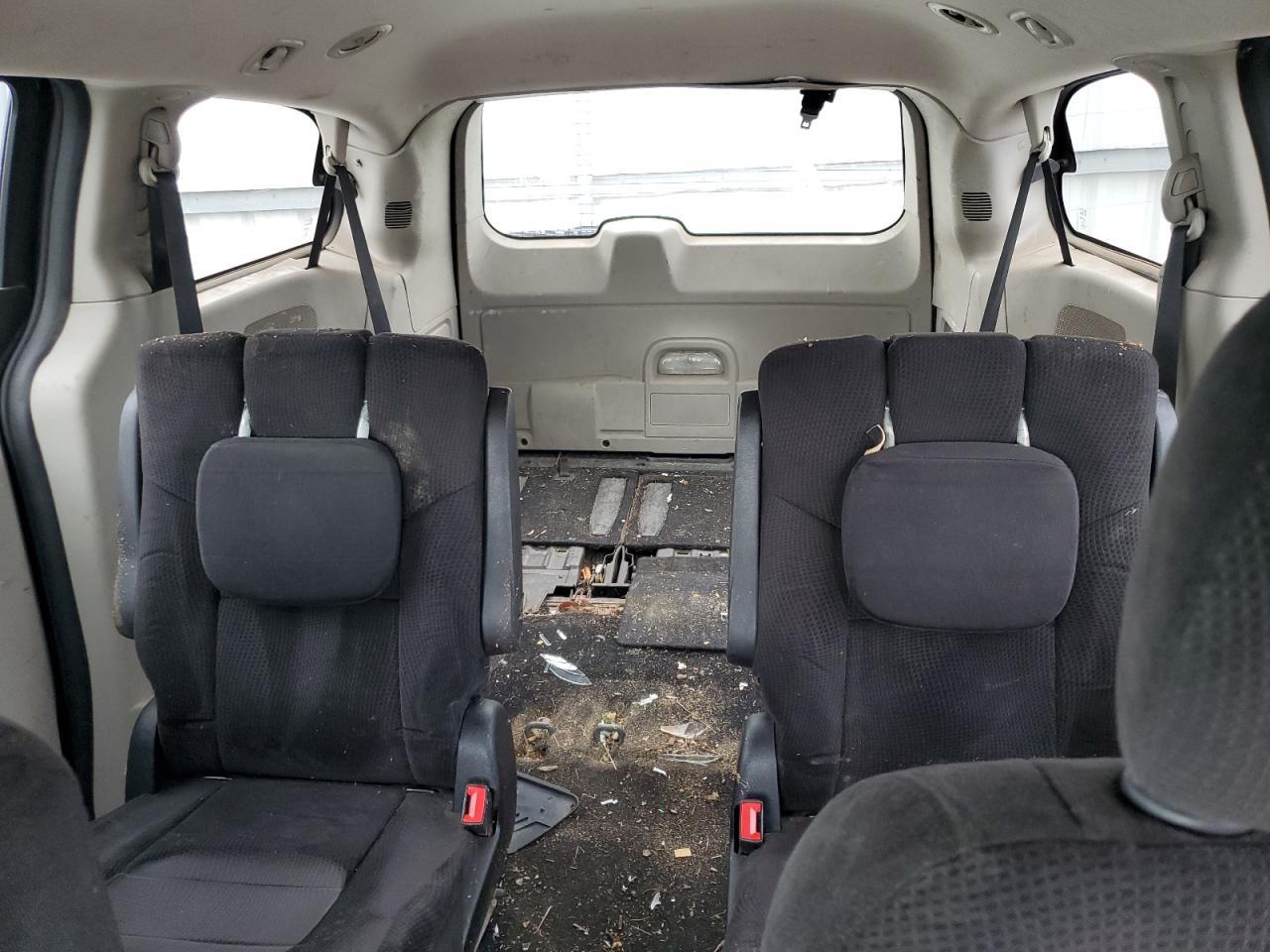 2013 Dodge Caravan - zdjęcie 10
