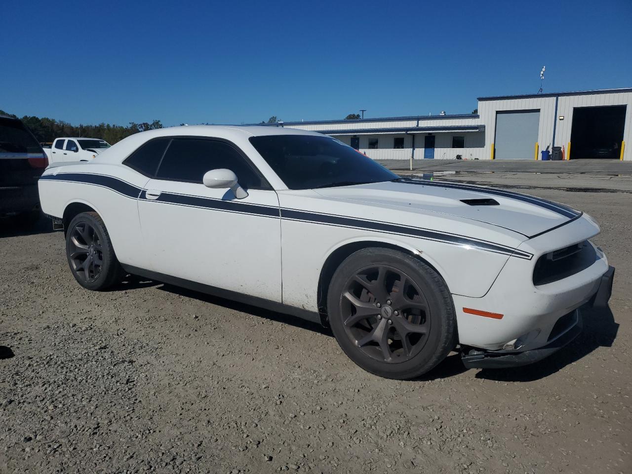 2017 Dodge Challenger Sxt - zdjęcie 4