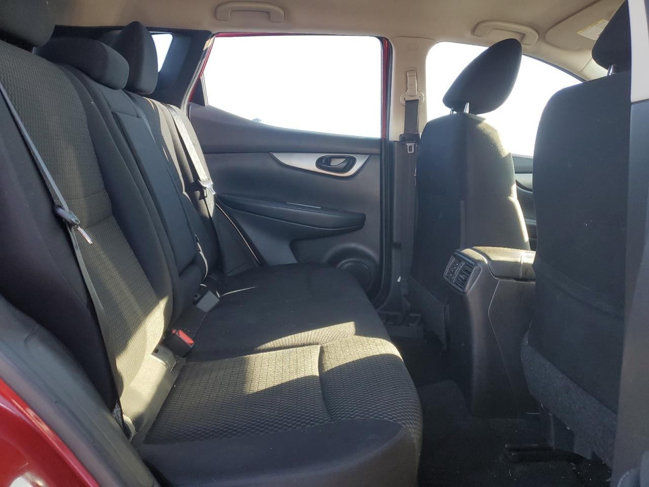 2019 Nissan Rogue - zdjęcie 10