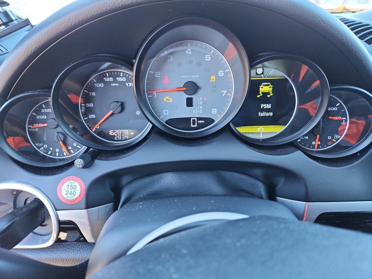 2014 Porsche Cayenne S - zdjęcie 9