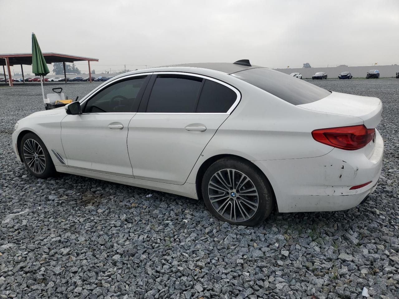 2019 BMW Seria 5 - zdjęcie 2