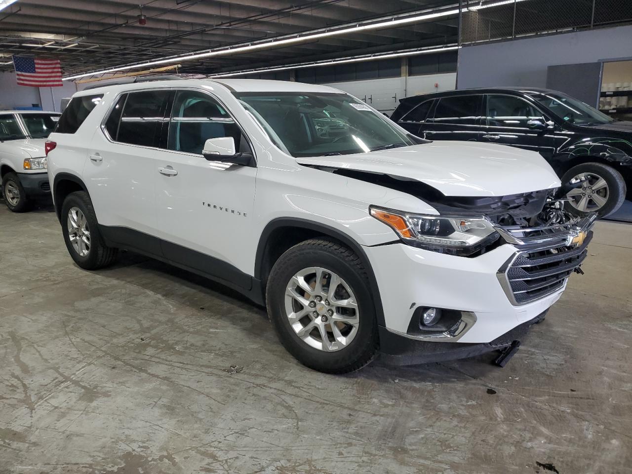 2021 Chevrolet Traverse Lt - zdjęcie 4