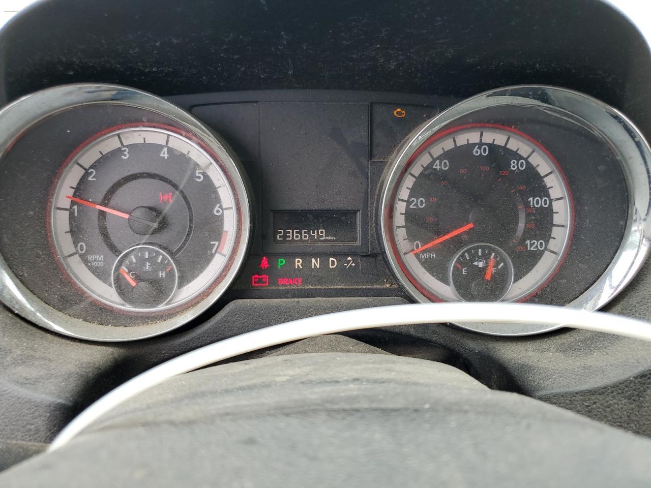 2013 Dodge Caravan - zdjęcie 9